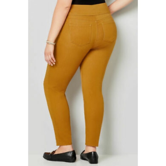 Luxe Sateen Pull-On 5 Pocket Skinny Jean - Picture 3 of 6